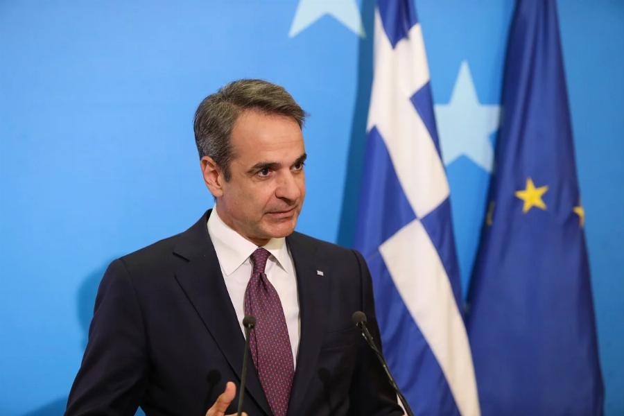 Κυριάκος Μητσοτάκης: «Να τρώτε υγιεινά, να χάσετε κιλά και να περιορίσετε το αλκοόλ»