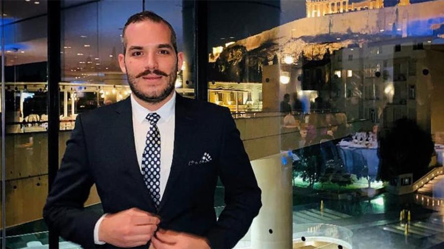 Αναστάσης Δαφνής: Ο γελαστός δημοσιογράφος, το απόστημα στο δόντι, η σοβαρή μόλυνση, τα 14 χειρουργεία και ο θάνατος σε ηλικία 30 ετών