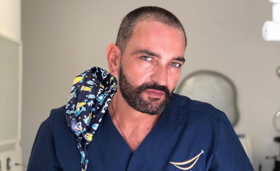 Κωνσταντίνος Δέδες: Ο δημοφιλής οδοντίατρος, η ενασχόληση με την πολιτική και το απίθανο σπίτι του