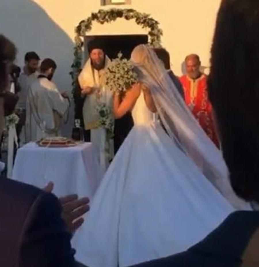 Δούκισσα Νομικού: Ο ονειρικός γάμος με τον Δημήτρη Θεοδωρίδη, η εγκατάλειψη της καριέρας για τα παιδιά και τα όνειρα για 3ο παιδί