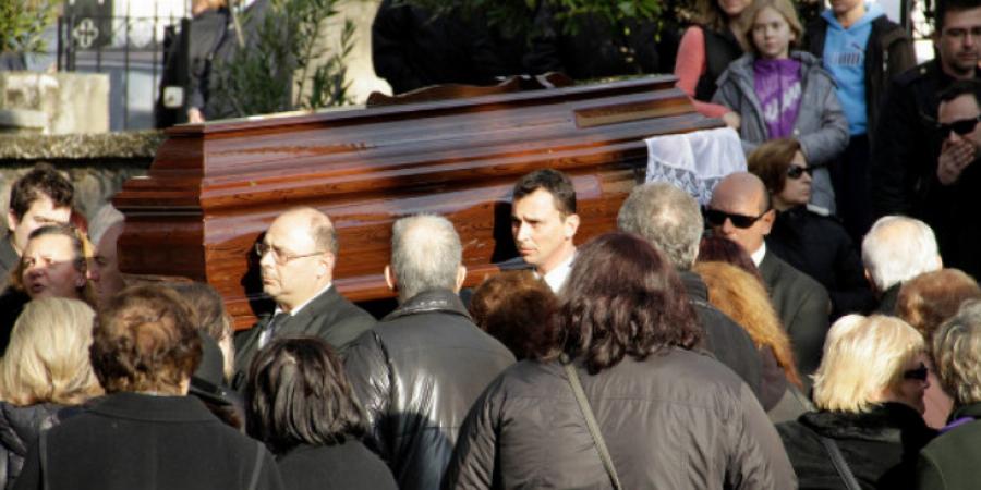 Ειρήνη Κουμαριανού: Οι ρόλοι που άφησαν εποχή, το θρυλικό «Παρά Πέντε», ο γάμος και ο άδοξος θάνατος στο νοσοκομείο