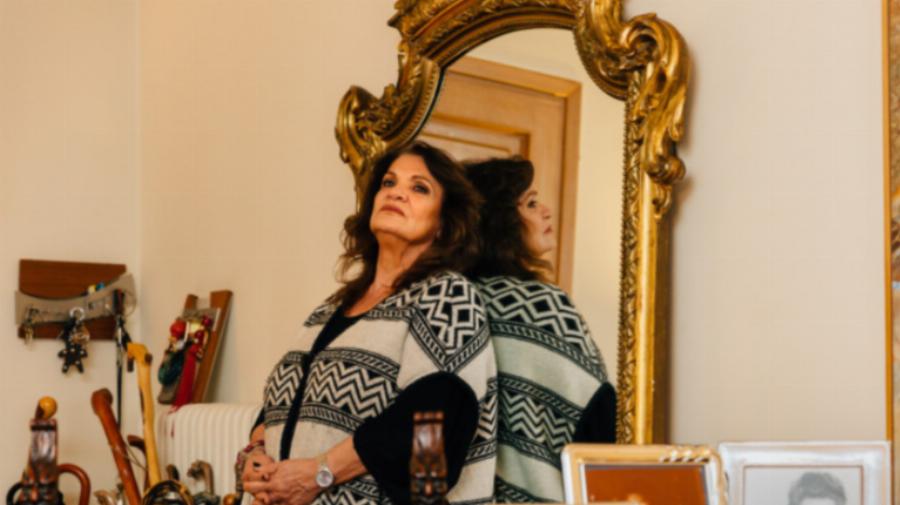 Ελπίδα: Η συμμετοχή στην Eurovision, η απώλεια που της στοίχισε, η εγκατάλειψη της καριέρας της και τα λιγοστά χρήματα