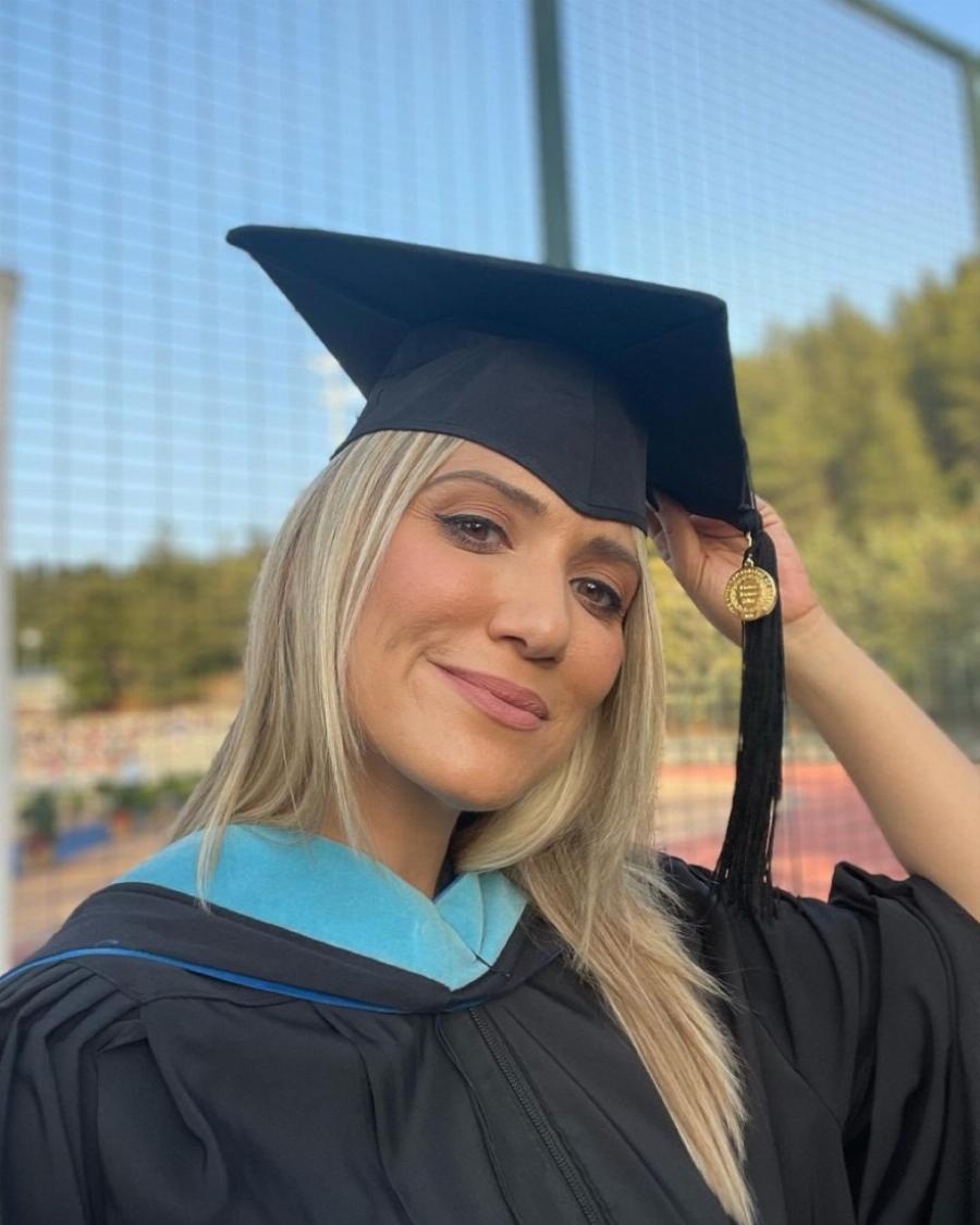 Έλενα Παπαβασιλείου: Άλλαξε κατεύθυνση και… επιστήμη: Αυτή είναι η δουλειά που κάνει η πρώην παρουσιάστρια