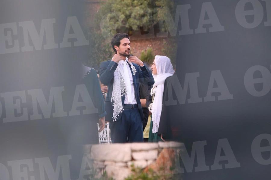 Ορφέας Αυγουστίδης: Ο «Αστέρης» του Σασμού ντύθηκε γαμπρός με σαρίκι – Υπέροχες φωτογραφίες