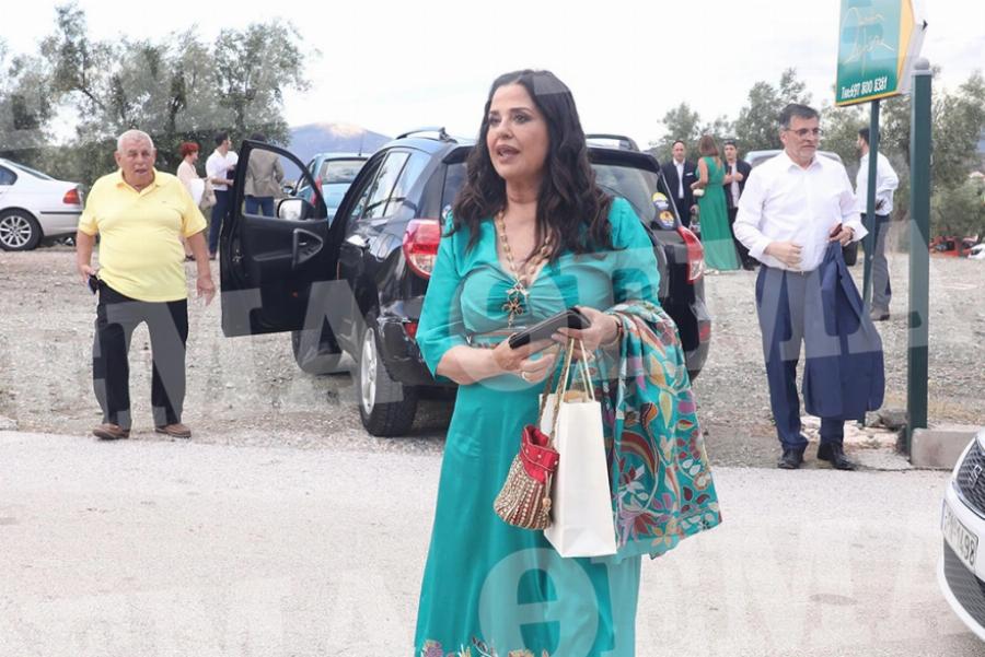 Ορφέας Αυγουστίδης: Ο «Αστέρης» του Σασμού ντύθηκε γαμπρός με σαρίκι – Υπέροχες φωτογραφίες