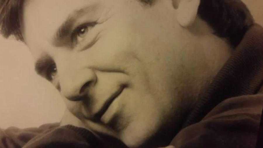 Γιώργος Κωνσταντής: Οι ρόλοι που έγραψαν ιστορία, η ενασχόληση με το χορό και η αγάπη στα λουλούδια