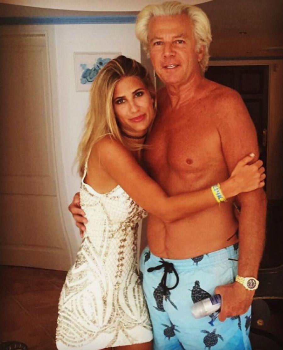 Αθηνά Ωνάση: Η άγνωστη καλλονή αδερφή της, ο Ελβετός επιχειρηματίας και οι απίθανες φωτογραφίες