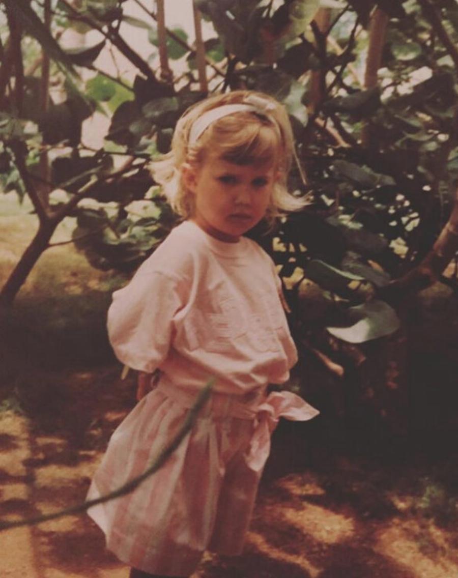 Αθηνά Ωνάση: Η άγνωστη καλλονή αδερφή της, ο Ελβετός επιχειρηματίας και οι απίθανες φωτογραφίες