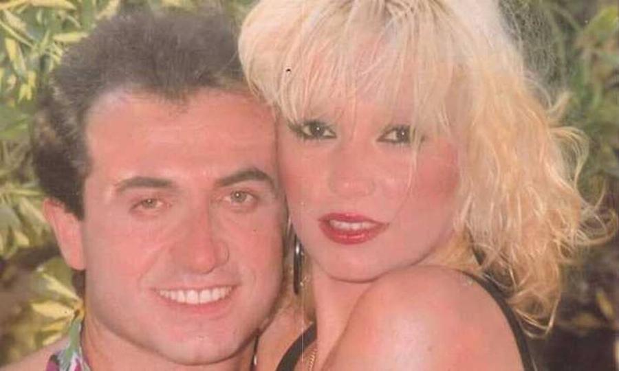 Λευτέρης Πανταζής: Τα δύσκολα παιδικά χρόνια, η δουλειά ως λουστράκος, τα ρεκόρ πωλήσεων, το θέμα υγείας και τα κλάματα στο ιατρείο