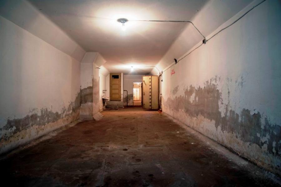 Πολεμικά καταφύγια στην Αττική: Μία υπόγεια πόλη, οι μυστηριώδεις στοές και τα μυστικά της κρυφής Αθήνας