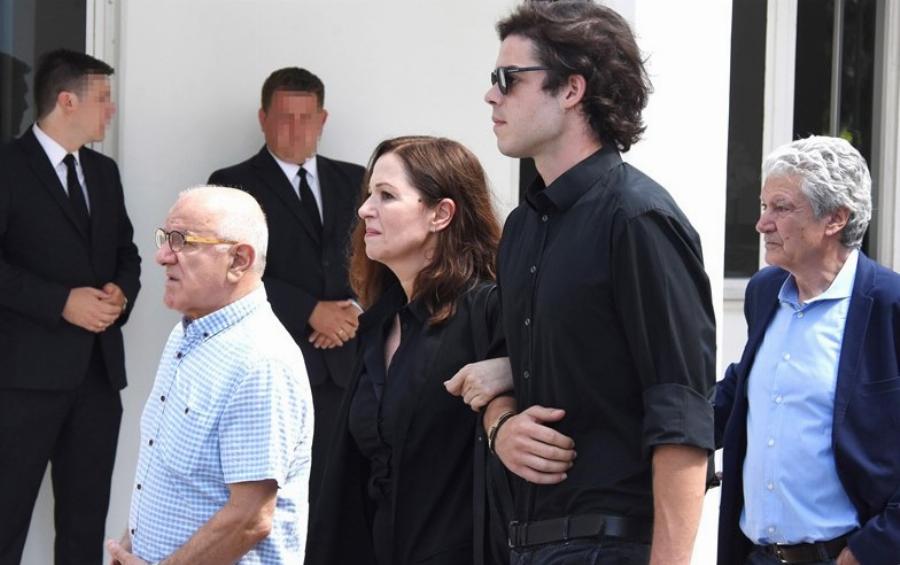 Κοραλία Καράντη: Tα δυο διαζύγια, το παιδί που μεγάλωσε μόνη της και η οικογένεια στην Αφρική