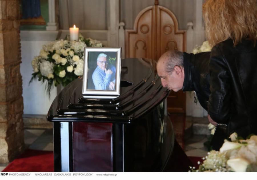 Κώστας Βουτσάς: Το πραγματικό του όνομα, η παράνομη σχέση με την Σπεράντζα Βρανά, οι γυναίκες της ζωής του, οι 4 γάμοι και ο γιος στα 85