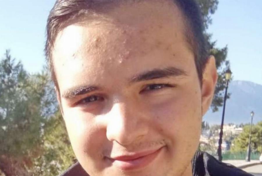 Πανελλήνιες 2022: Ο 17χρονος Σπύρος με τα τρία 20αρια και η Εύη με τα δύο – Οι μαθητές που σάρωσαν στη Λαμία