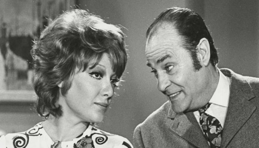 Μάρω Κοντού: Ο “Ντιντής” και η απιστία με την Αλίκη Βουγιουκλάκη και η εμφάνιση με το Dior Νυφικό