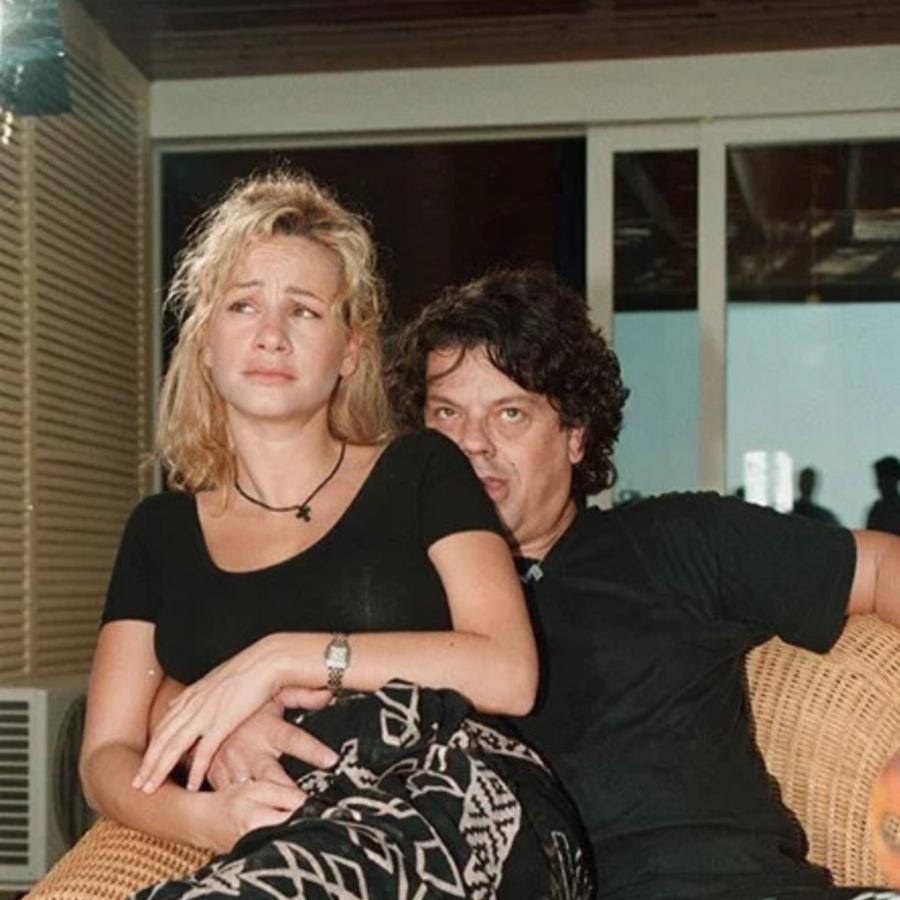 Βλάσσης Μπονάτσος: Η μεγάλη καλλιτεχνική πορεία, ο Γαρύφαλλος, τα ναρκωτικά και το πρόωρο φινάλε στα 55