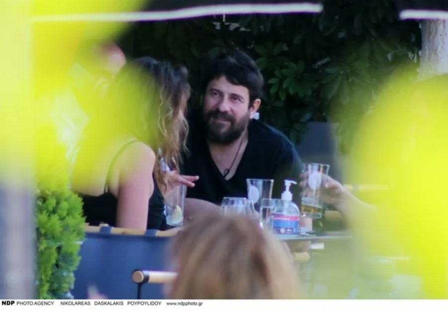 47 ετών πλέον με μούσια: Πως είναι σήμερα ο Αλέξης Γεωργούλης, ένας από τους ωραιότερους Έλληνες