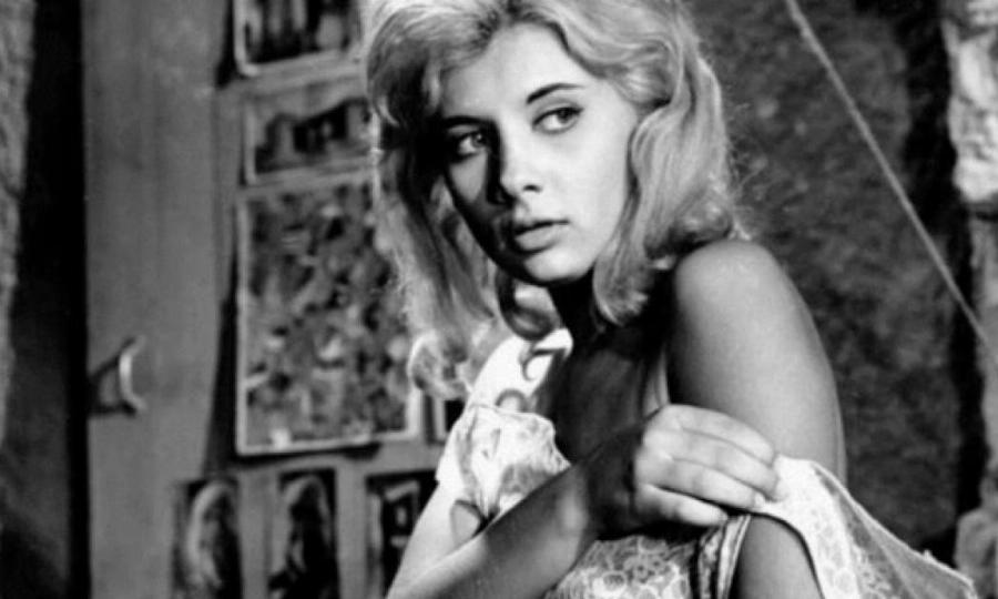 Μίρκα Καλατζοπούλου: Το «κορίτσι-θαύμα» του ελληνικού σινεμά, η απόσυρση από τα φώτα και η νέα ζωή στην Αμερική