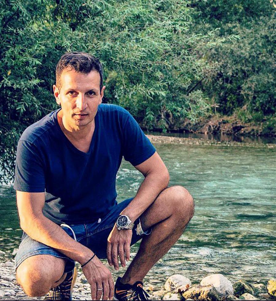 Δημήτρης Μπάσης: «Δεν θεωρώ ότι η τραπ είναι μουσική»