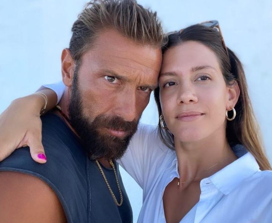 Γιάννης Μαρακάκης: Πως κατάφερε να γίνει καταξιωμένος δικηγόρος, ο αθλητισμός, η εξομολόγηση για τη σύζυγο του και η πρώτη του κόρη