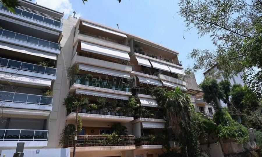 Τραγικό περιστατικό στο Παγκράτι:  21χρονη έπεσε από το μπαλκόνι και σκοτώθηκε