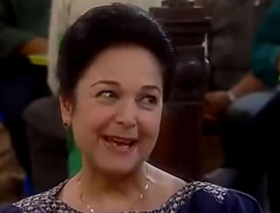 «Καφέ της Χαράς»: Εξαφανισμένη η παπαδιά – Πως είναι και τι κάνει σήμερα