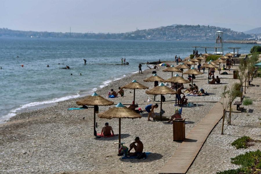 Νέο έκτακτο επίδομα διακοπών: Οι δικαιούχοι που θα λάβουν 300 ευρώ – Αίτηση με Taxisnet