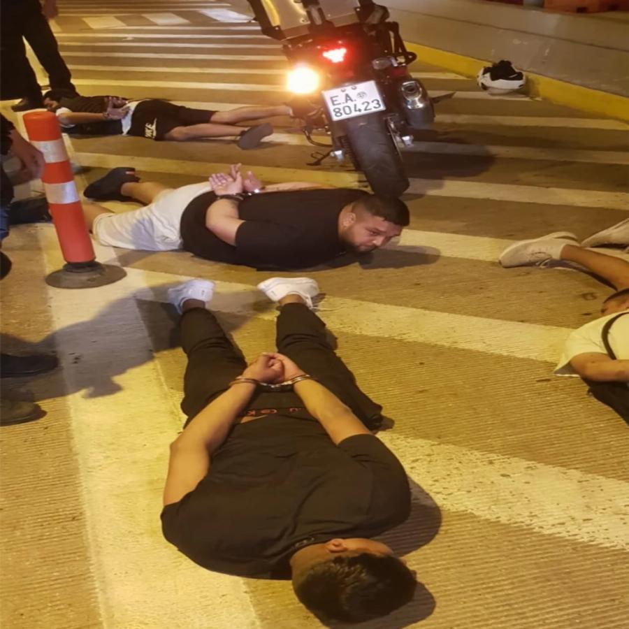 Βόρεια προάστια: Κινηματογραφική καταδίωξη συμμορίας Ρομά