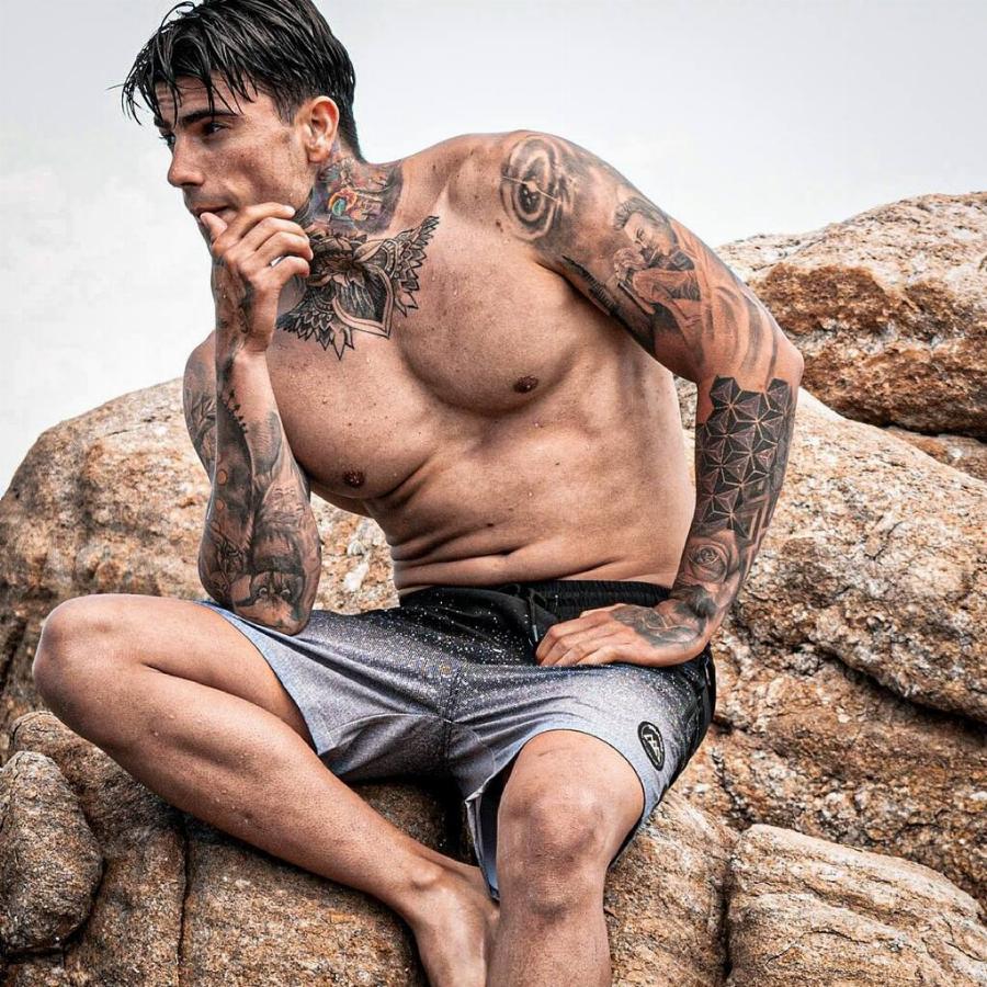 Σάββας Κάλφας: Ο κλινικός ψυχολόγος που πήγε στο Survivor, η προσωπική του ζωή και οι σπουδές του