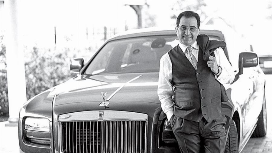 Γιάννης Σαχτούρας: Ο Έλληνας εκατομμυριούχος που ξεκίνησε από το μηδέν, η τεράστια επιτυχία, οι 2 χρεοκοπίες και η ζωή του, που θα γίνει ταινία