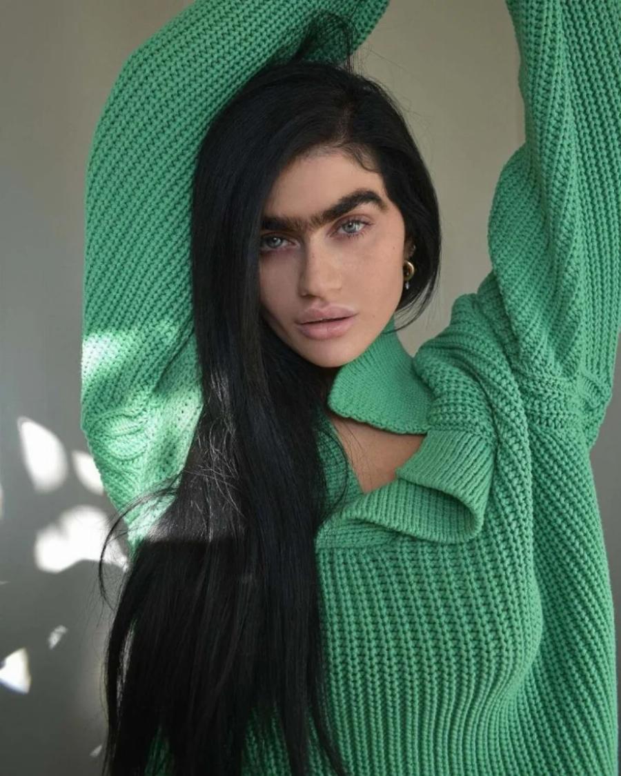 Σοφία Χατζηπαντέλη:  Η καταγωγή της, η διεθνής καριέρα, τα ενωμένα φρύδια και η νέα κριτής του GNTM