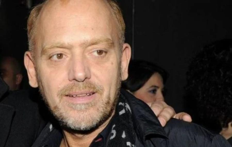 Στέλιος Παρλιάρος: Η σχέση με την Πολη, το όνειρο της αρχιτεκτονικής, το παράπονο της μαμάς και η τραυματική εμπειρία στην τηλεόραση