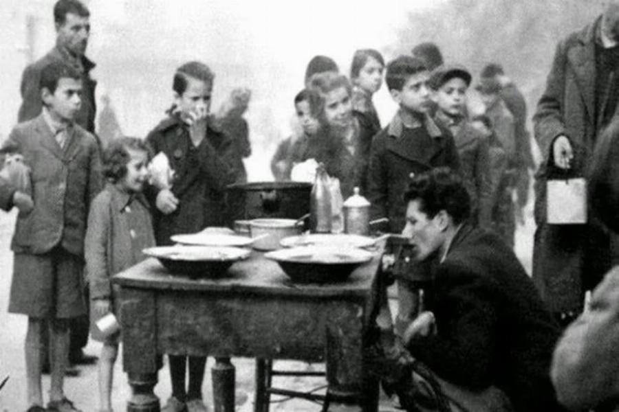Τα φαγητά «της πείνας»: Οι συνταγές επιβίωσης στην κατοχή, τις έφτιαχναν οι γιαγιάδες και οι παππούδες μας και έδιναν την ψευδαίσθηση του κρέατος