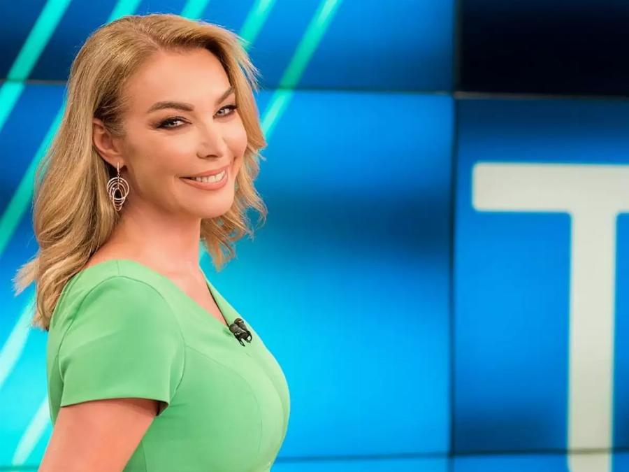 «Πέρασα εφιαλτικά χρόνια. Έτρωγα ξύλο κάθε μέρα, έπαθα νευρική ανορεξία»: Η εξομολόγησης της Τατιάνας Στεφανίδου