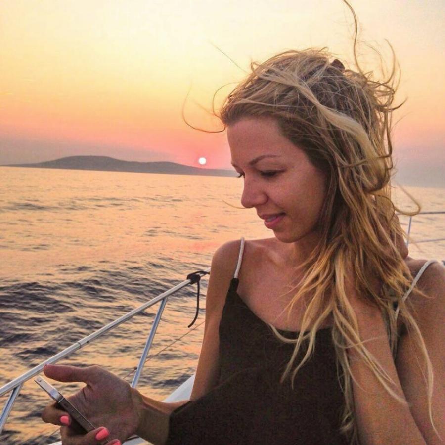 Η «Μαργαρίτα» από το «Καληνύχτα μαμά» μεγάλωσε και είναι μία κούκλα: Η Αλεξάνδρα Νικολαΐδου, είναι 35 ετών και εντυπωσιάζει