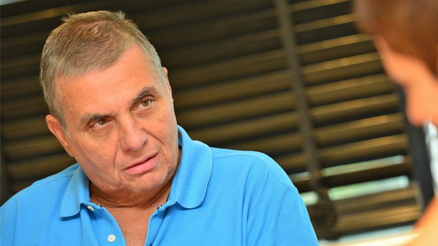 «Χορέψτε τώρα κοτούλες πάνω από το φρέσκο χώμα»: Το ξέσπασμα του Γρήγορη Πετράκου για το Γιώργο Τράγκα