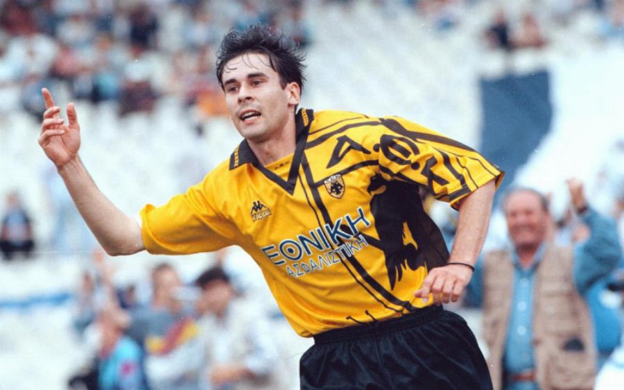 «Είχα τη χαρά να την δω νύφη»: Παντρεύτηκε η Έλενα, η κόρη του Βασίλη Τσιάρτα