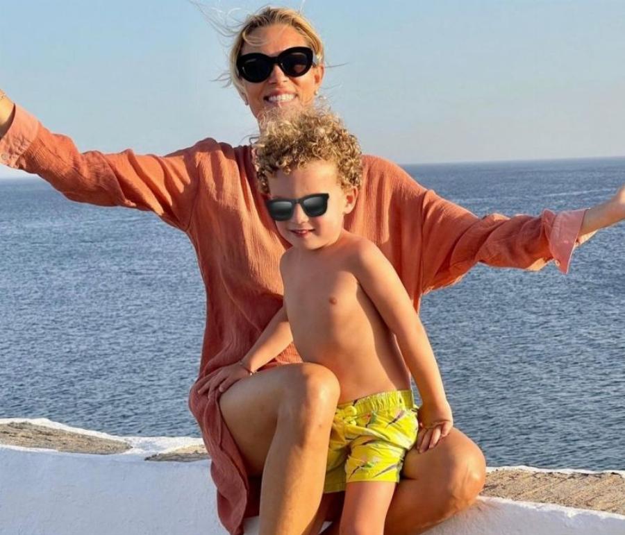 Βαπτίζει τον γιο της στο Μονακό η Βίκυ Καγιά