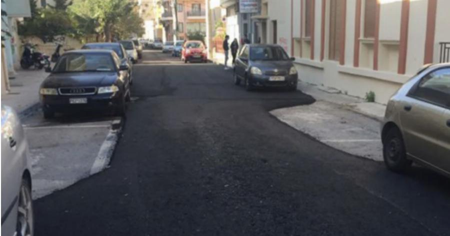 Ως πρόσφατη παρουσιάζεται ασφαλτόστρωση οδού στο Ρέθυμνο από το 2016