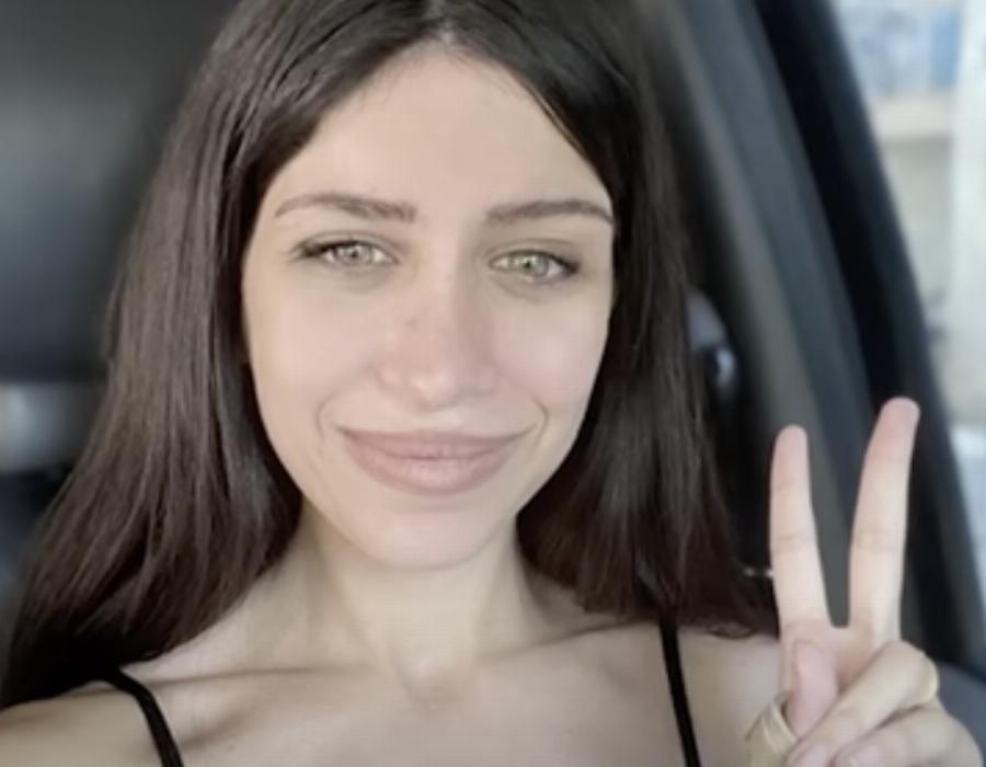 Με στρίμωξε στην τουαλέτα και ζητούσε «ένα φιλάκι», λέει η γυναίκα που δέχτηκε επίθεση από οικοδόμο