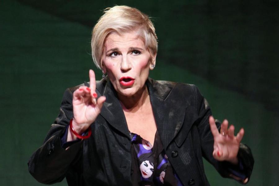 Χρύσα Ρώπα: Η υιοθεσία της, η χαμένη αδερφή, ο έντονος χωρισμός με τον Θανάση Λάλα και η μάχη με τον καρκίνο