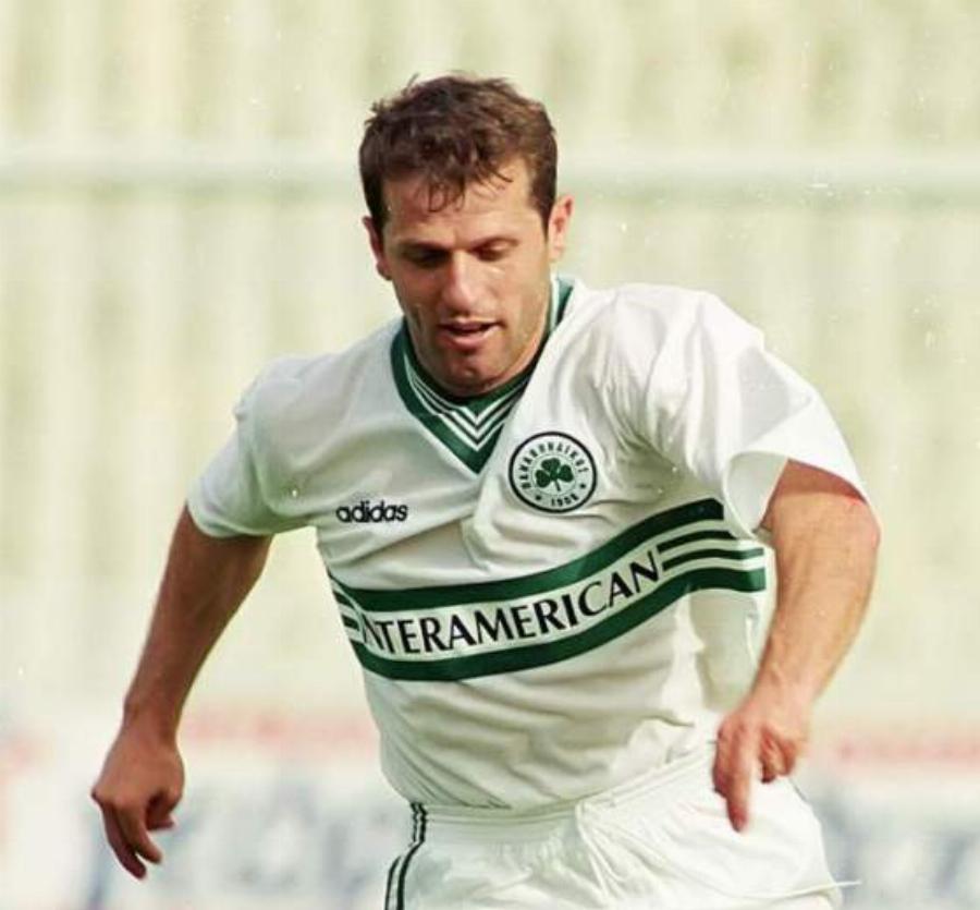 Στράτος Αποστολάκης: Το προσωνύμιο «Τούρμπο», η μεταγραφή από Ολυμπιακό σε Παναθηναϊκό, η προπονητική καριέρα και η αποκάλυψη για την διοίκηση