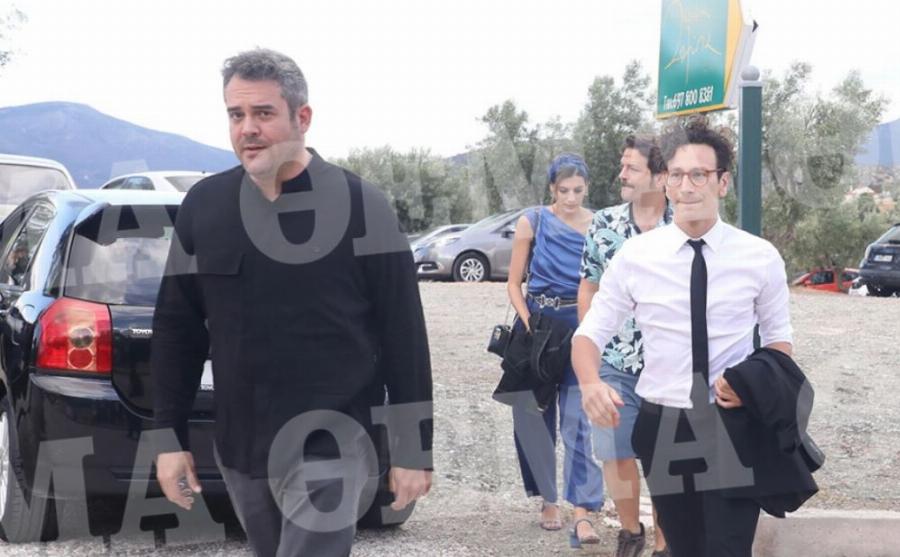 «Να ζήσουν χίλιες ζωές»: Συγκινημένη στον γάμο του γιου της Ορφέα Αυγουστίδη η Μαρία Τζομπανάκη