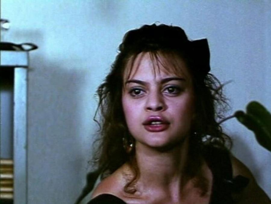 Λίντα Γίγα: Το αθώο βλέμμα, το θανατηφόρο κορμί, η καριέρα που εκτοξεύτηκε, το αυτοάνοσο νόσημα και το ξαφνικό τέλος στα 52 της