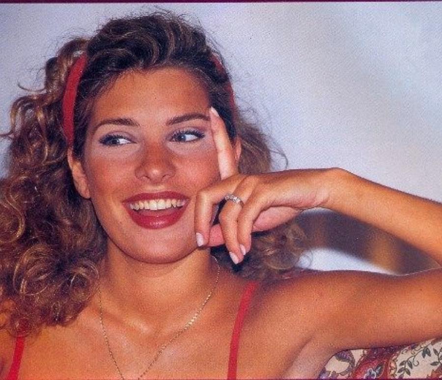 «Είχα και την Ελένη Μενεγάκη σε αφίσα στο δωμάτιό μου, δεν έχω πάει ποτέ καλεσμένος για να της το πω»