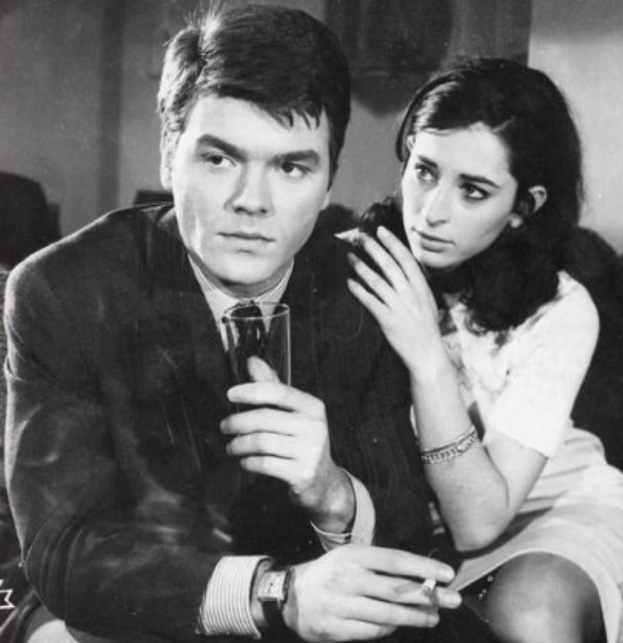 Μαριάννα Κουράκου: O λόγος που παράτησε την καριέρα της, η απώλεια που την συγκλόνισε και η αδυναμία στα εγγόνια της