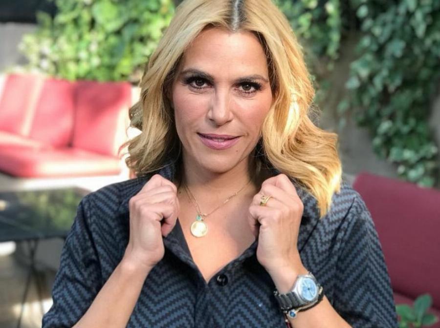 Τζένη Μπότση: Η ατυχής εγκυμοσύνη, γέννηση της κόρης της στα 47 της και ο λόγος που δεν παντρεύεται