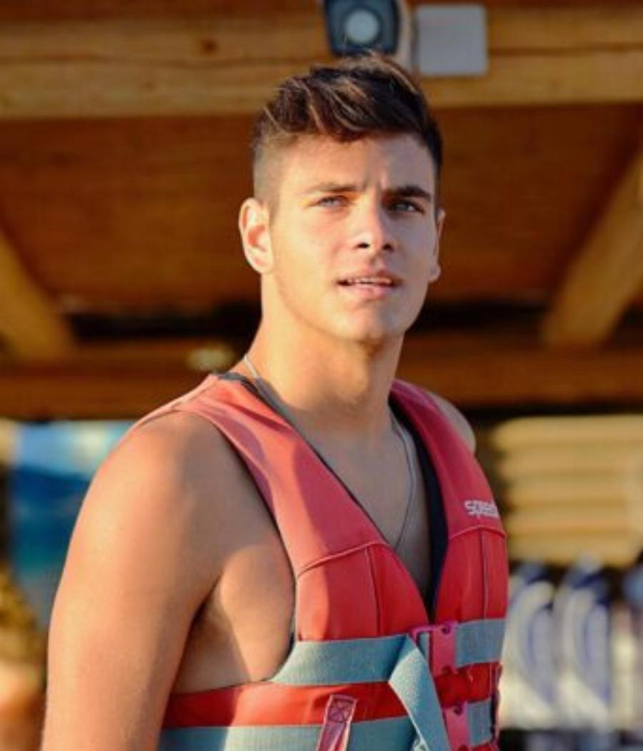 Μεγάλωσαν και θα κέρδιζαν το GNTM χωρίς ανταγωνισμό: Ο γιος και η κόρη της Έμυς Λιβανίου τραβούν όλα τα βλέμματα πάνω τους