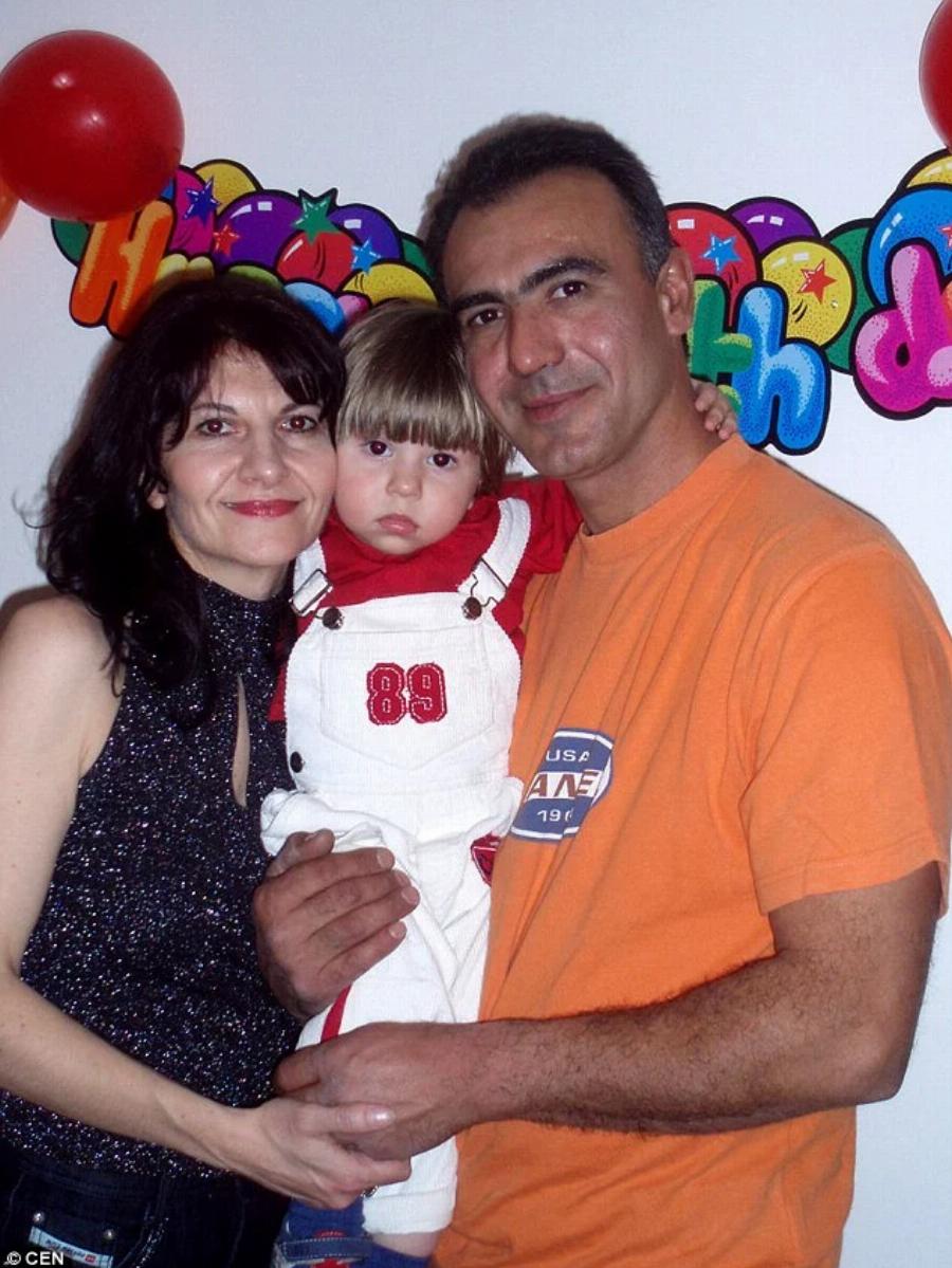 Ανείπωτη τραγωδία στην Ρουμανία: Γονείς αuτοκτόvησαν όταν ο 9χρονος γιος τους έχασε τη μάχη με τον καpκίνο