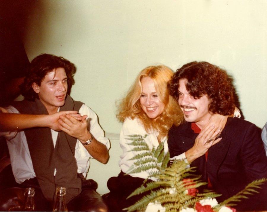 Βλάσσης Μπονάτσος: Ο αναπάντεχος έρωτας με την Αλίκη Βουγιουκλάκη, η γέννηση της κόρης του και το οδυνηρό τέλος στο απόγειο της καριέρας του