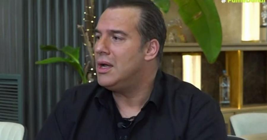 Ούτε η Γερμανού δεν θα τον αναγνώριζε: Θυμάστε τον τραγουδιστή Θάνο Τζάνη; Δείτε πως είναι σήμερα